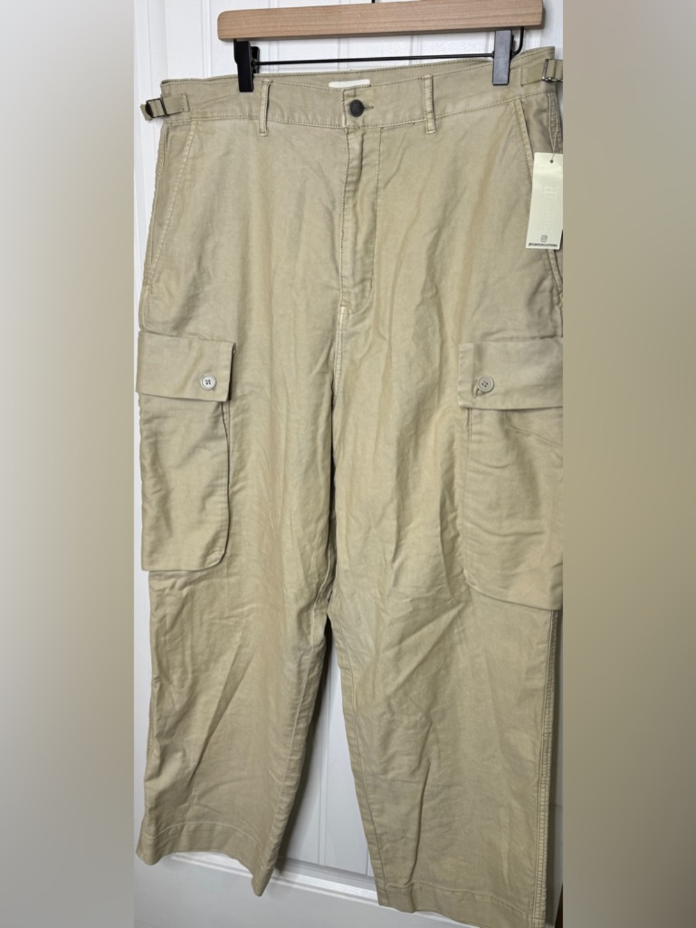 Elwood Cargo Pants Size 34 NWT Khaki Beige Utility Relaxed Baggy Fit